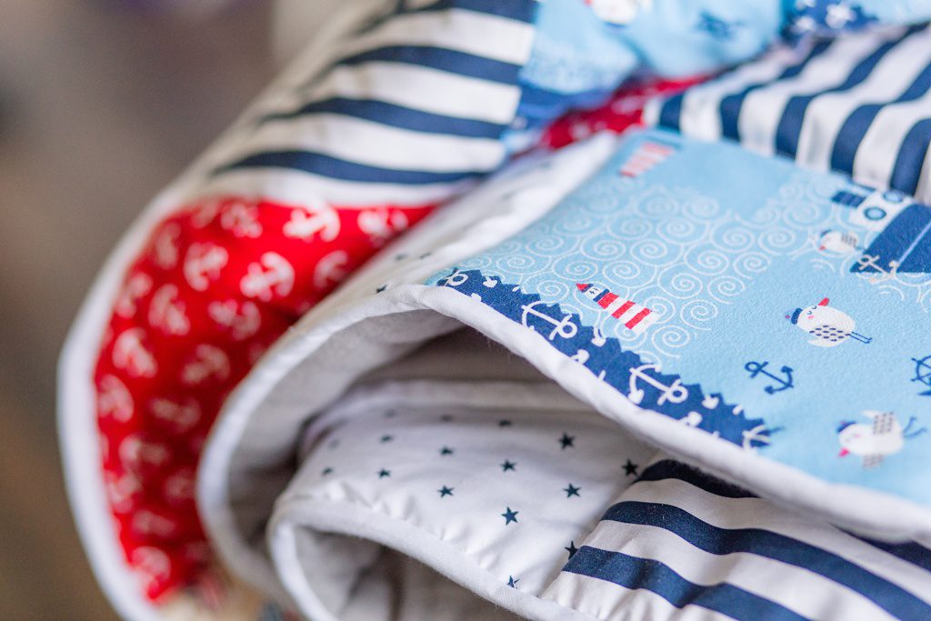 In 4 Schritten zur Babydecke: Binding